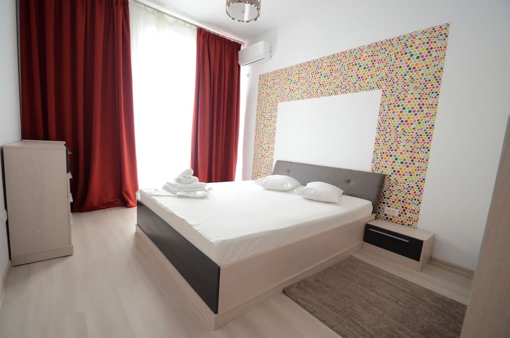 Uptown Residence Apartments