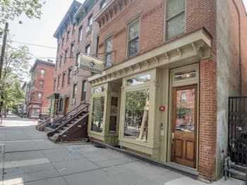 Deedee's Townhome Hamilton Park