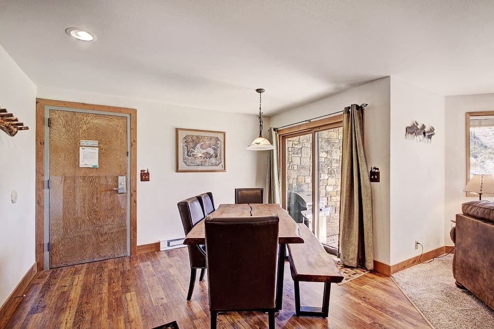 Ffd7 Frostfire 2 Bedroom Condo by RedAwning