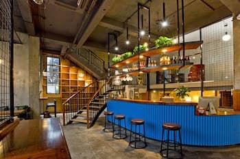 Zero Five One Seven Inn