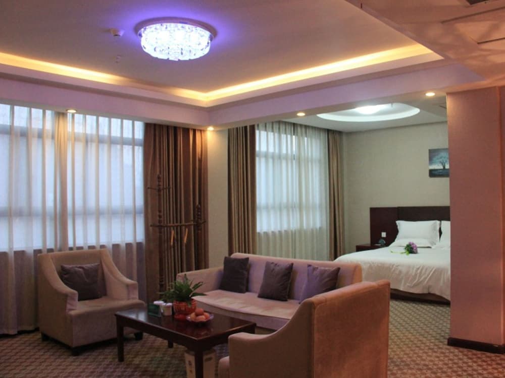 GreenTree Inn Heze Cao County Qinghe Road Business Hotel