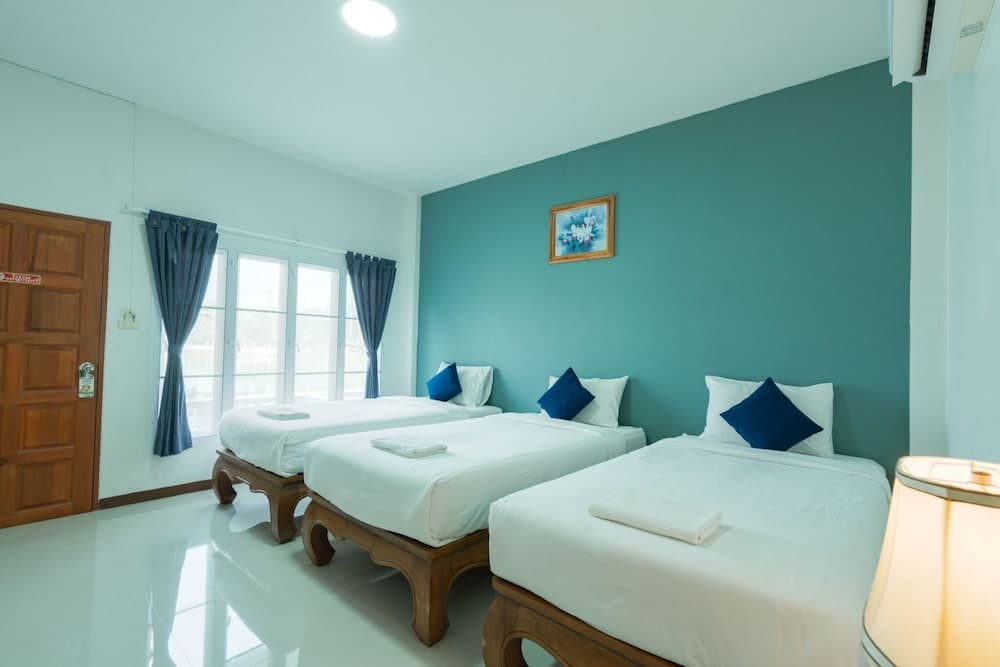 Lamphurai Riverside Resort and Spa