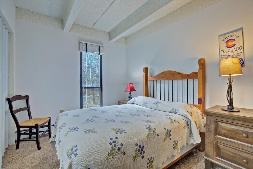 Ten Mile Island 119c 2 Bedroom Condo by RedAwning