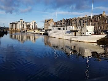 Newhaven Grand Apartment