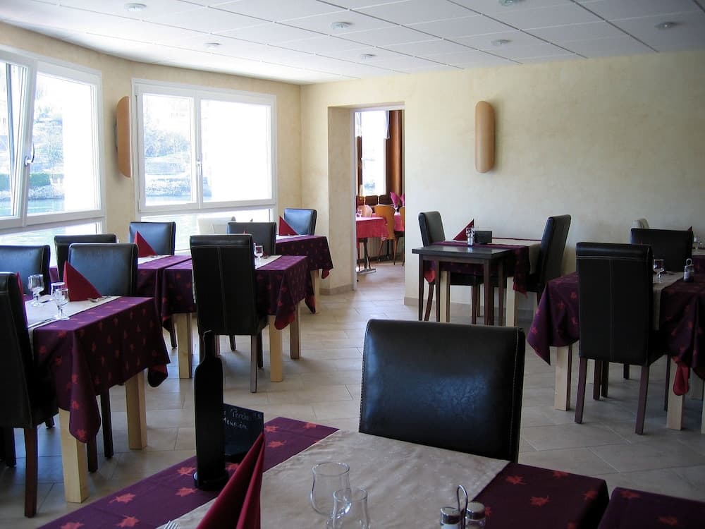 Hotel Restaurant Les Cygnes