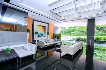 Richmond & Aston Kiara Suites KL