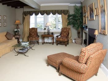 The Guest House at Keyah Grande