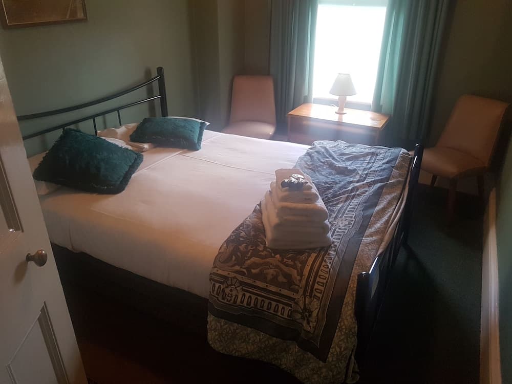 The Richmond Arms Hotel