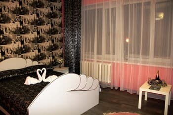 Oasis Hotel - Hostel