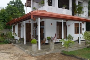Eagle Homestay