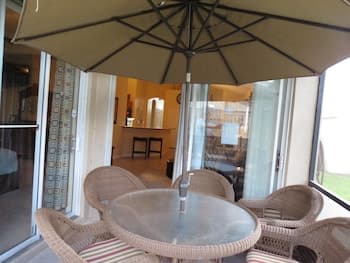 Davenport Area Pool Homes by SVV