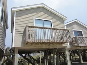 30 Stolen Moments Studio Bedroom Condo