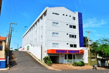 Sandis Mirante Hotel