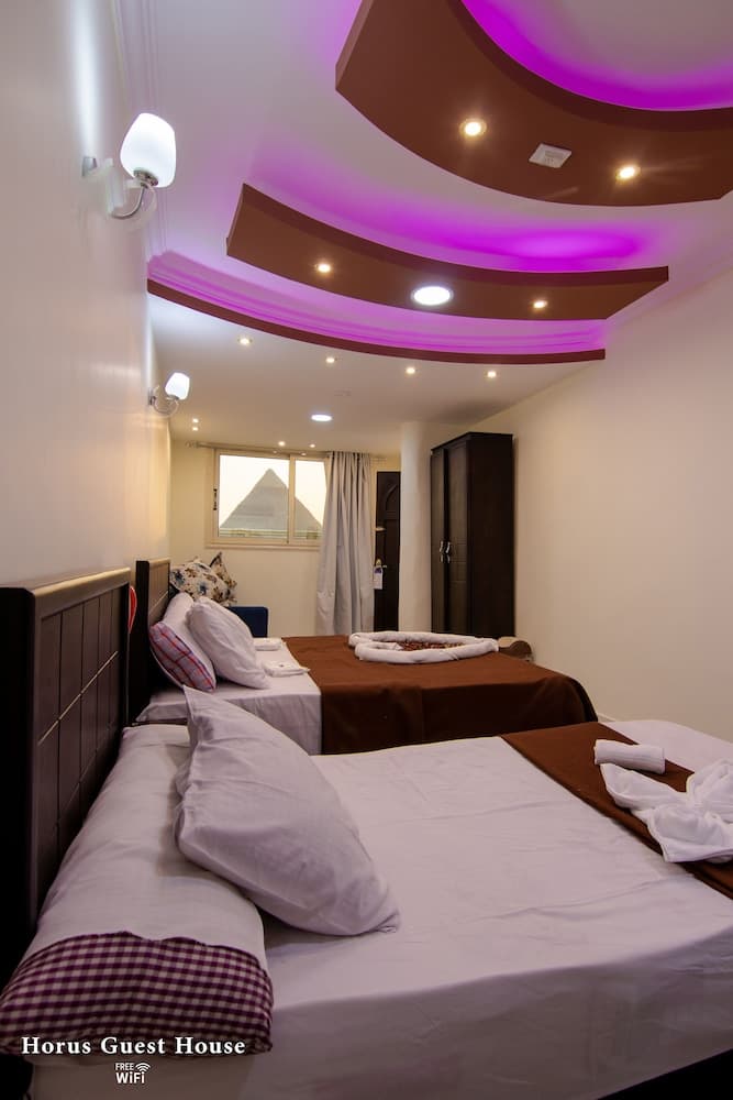 Horus Guest House Pyramids View