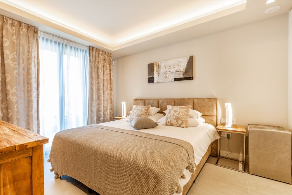 A-VITA Azahar Luxury Apartments