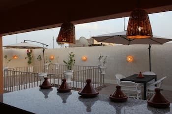 Corner Hostel Marrakech - Adults Only