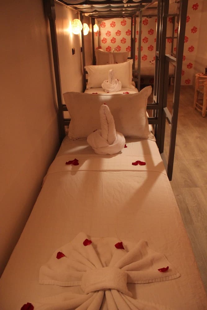 Corner Hostel Marrakech - Adults Only