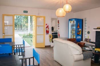 Pura Vida Mae Hostel