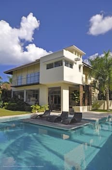 Instyle Residences at Seahorse Ranch Villa 118