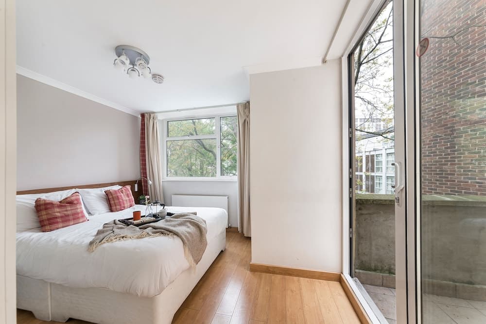 Lux London South Kensington