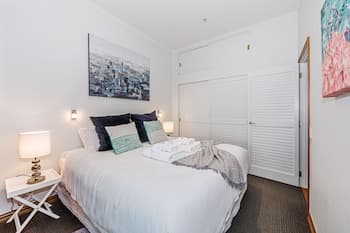 Princes Wharf Luxury - Fabulous Views