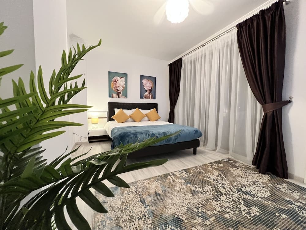 Red Hotel Riviera Suite & Lake