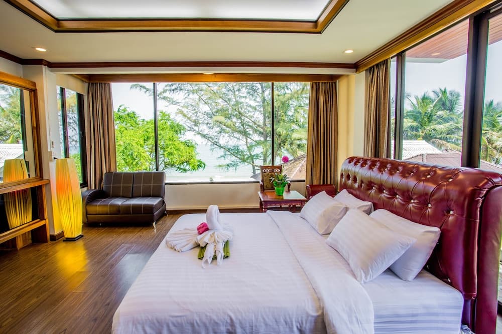 The Uncle Beach Resort