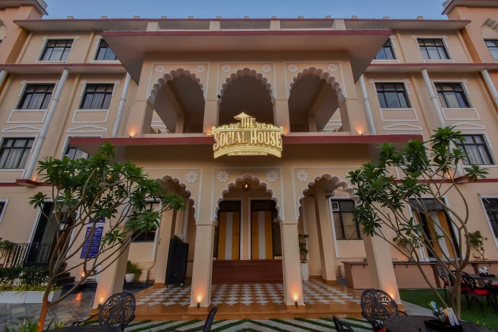 hotel image