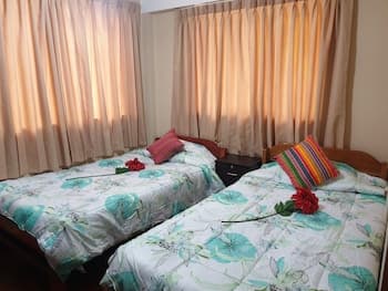 Leo & Ruth Apartament