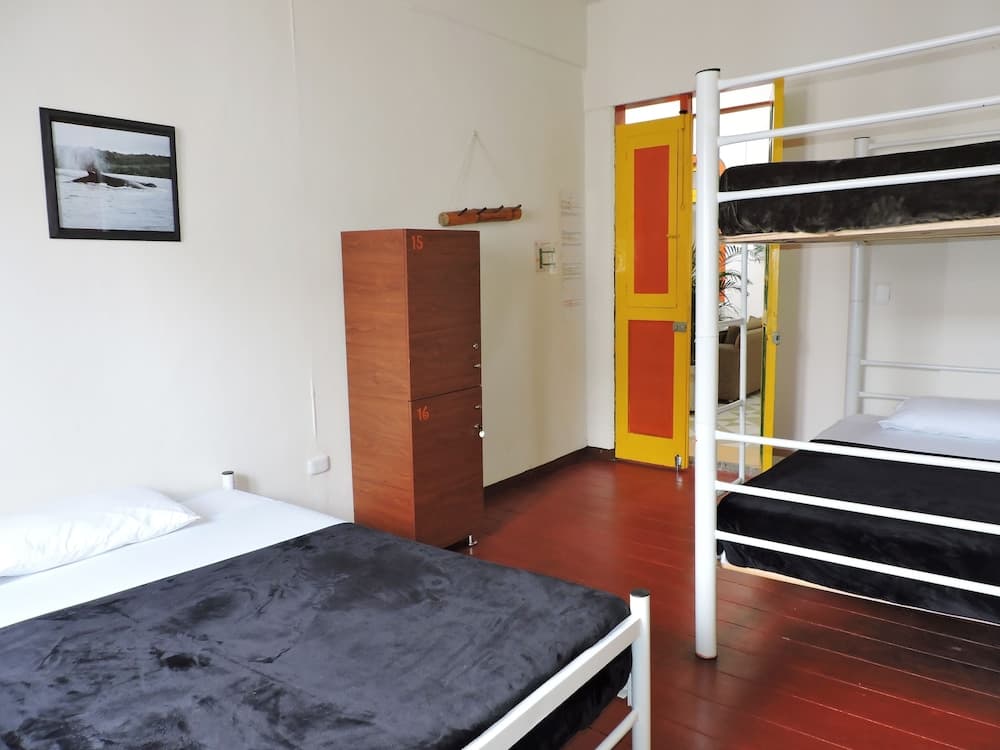 Golden Frog Mountain Hostel