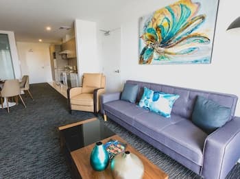 The Palms Apartments