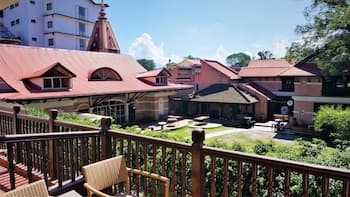 Tangalwood Boutique Hotel