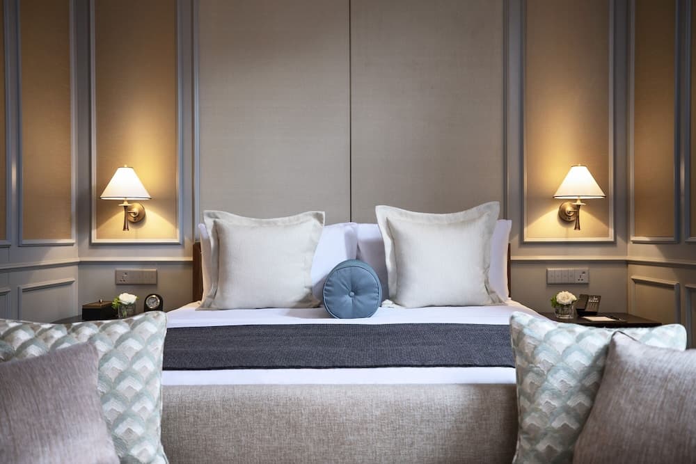 Capella Shanghai, Jian Ye Li