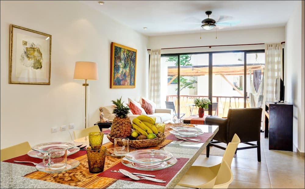 Anita 2 bedroom apartment sleeps 5