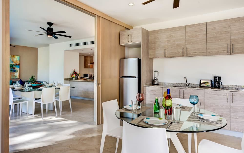 Atthakan 3 bedroom apartment sleeps 10