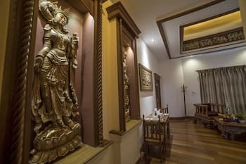 Heritage Bagan Hotel