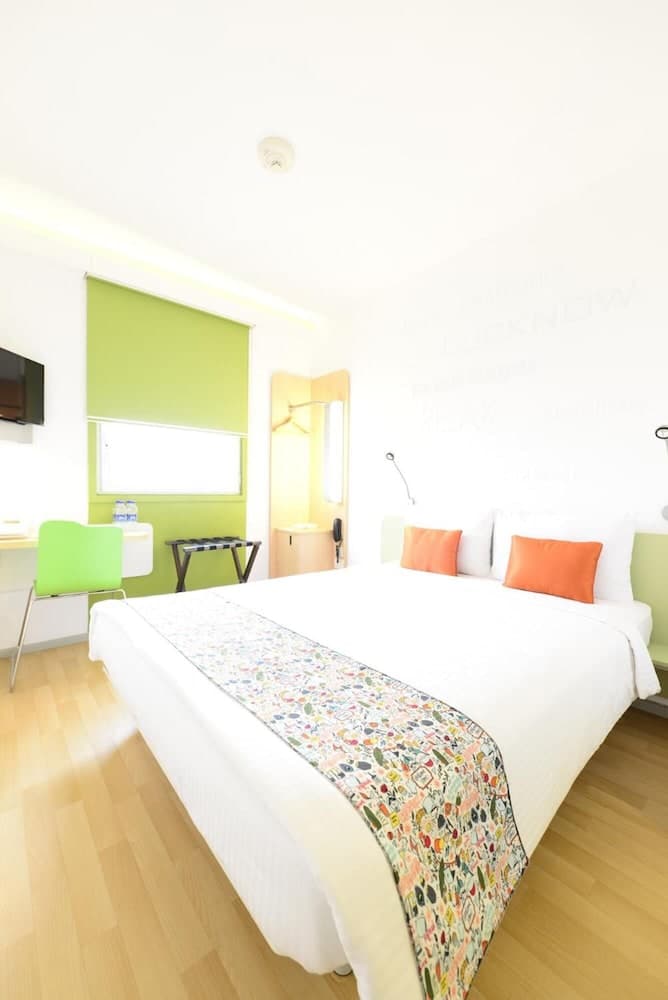 Ginger Hotel Lucknow