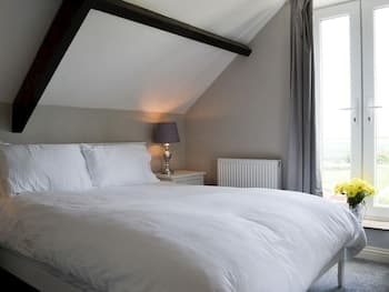 White House Cottages