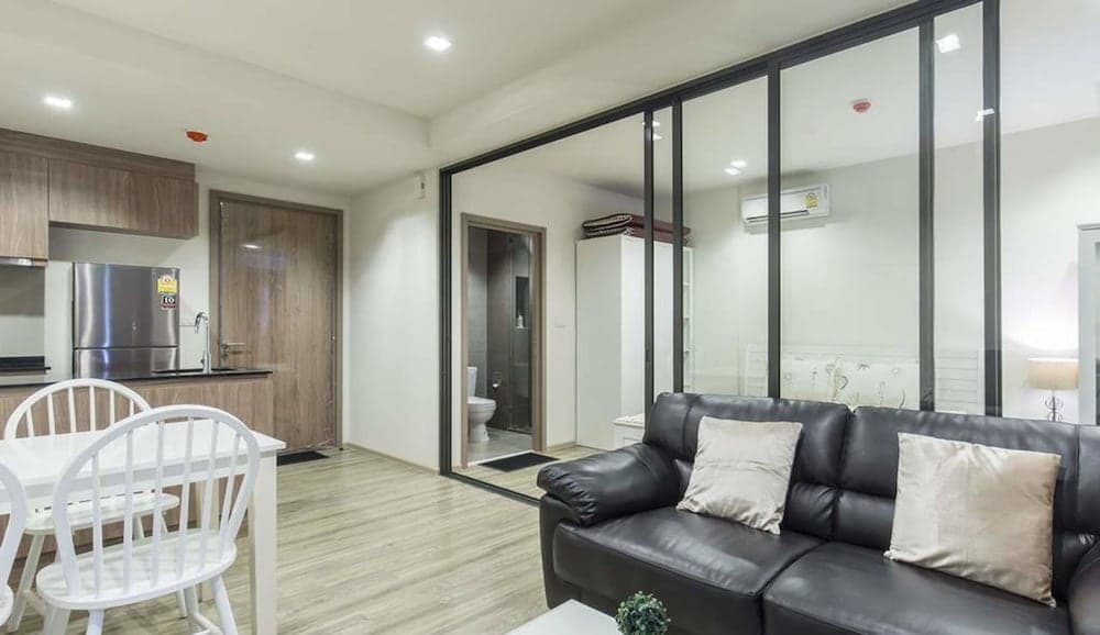 The Rain Cha-Am by Nick