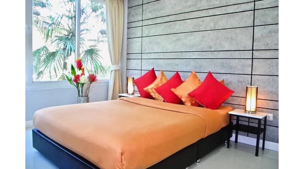 Baycliff Kalim 2 bedrooms Aparmtent Private Pool