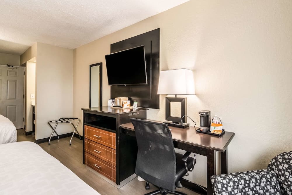 Quality Inn Pensacola North