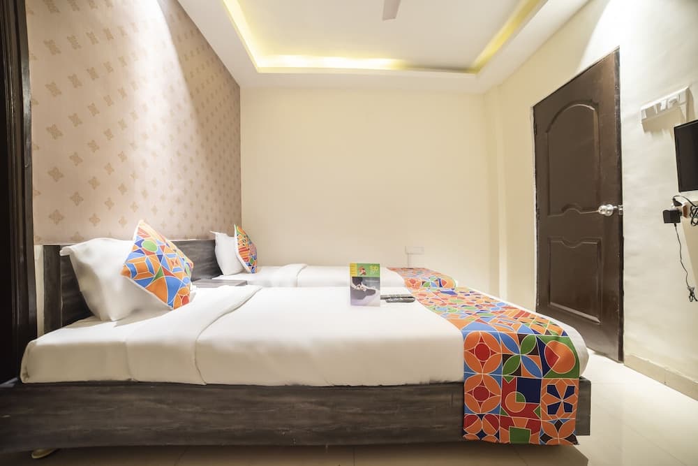 FabHotel Magnus Calypso Viman Nagar