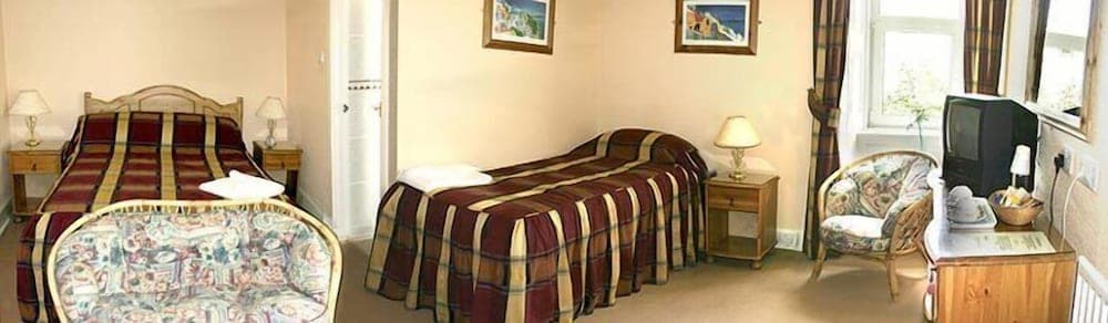 The Manor Country House Hotel