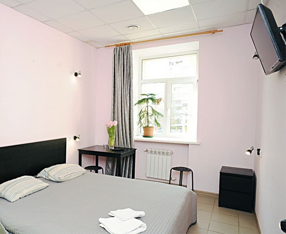 Ros Hotel Hostel 1 Maya