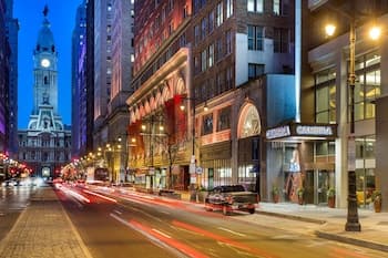 Cambria Hotel Philadelphia Downtown Center City