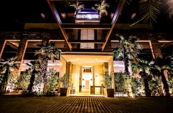 Beach Rock Condo Boutique