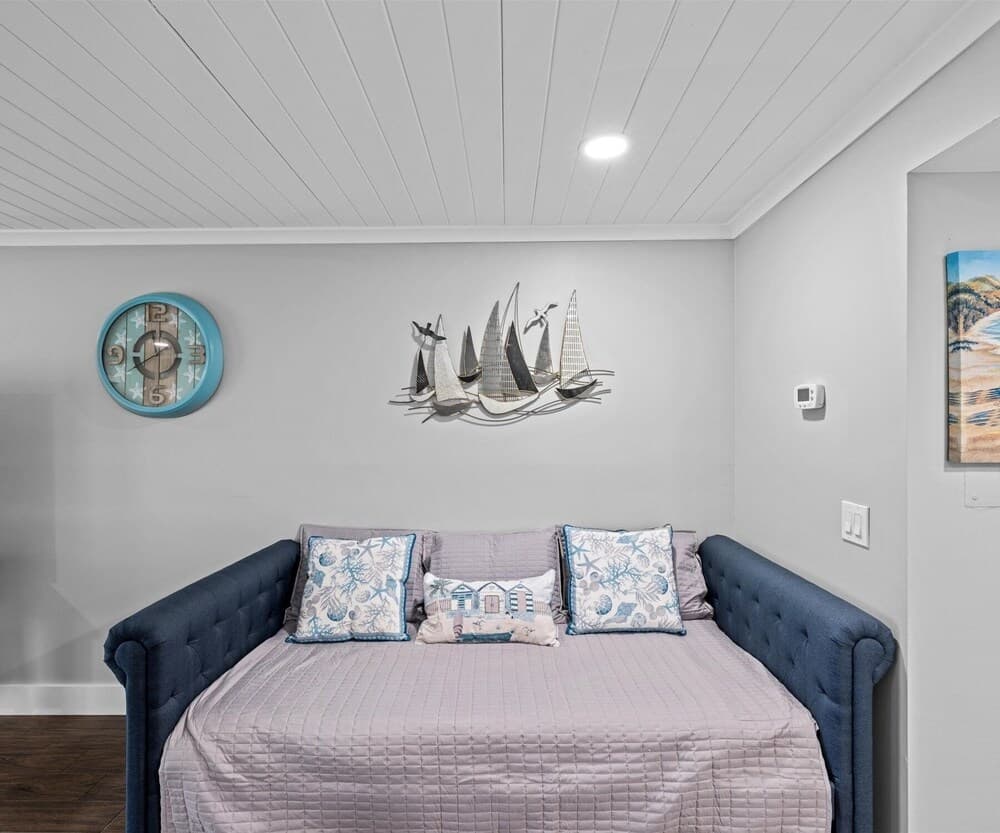 Gulf Shore Condo #109 - 1 Br condo by RedAwning