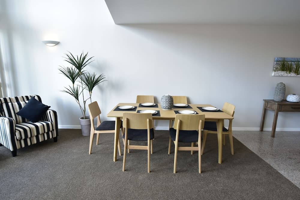 Modern Two Bedroom Epsom Apartments