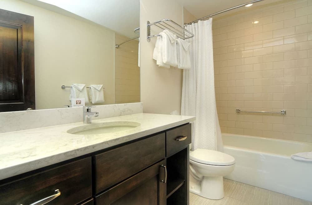 Mountain Elegant by Ski Colorado