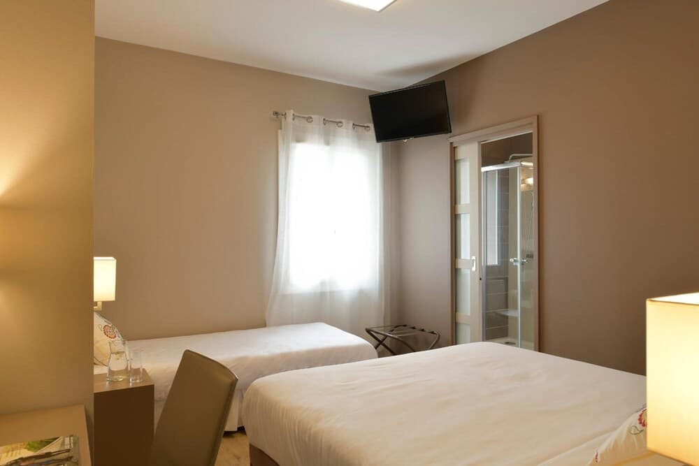 Logis Hôtel Restaurant Le Pardaillan